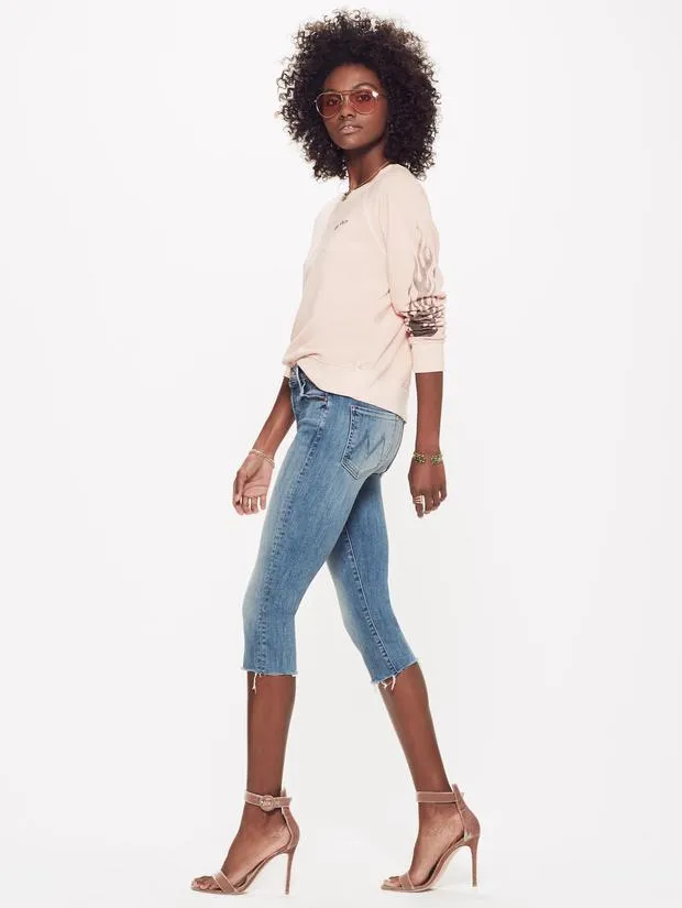 MOTHER - The Stunner Knicker Fray Denim Crops