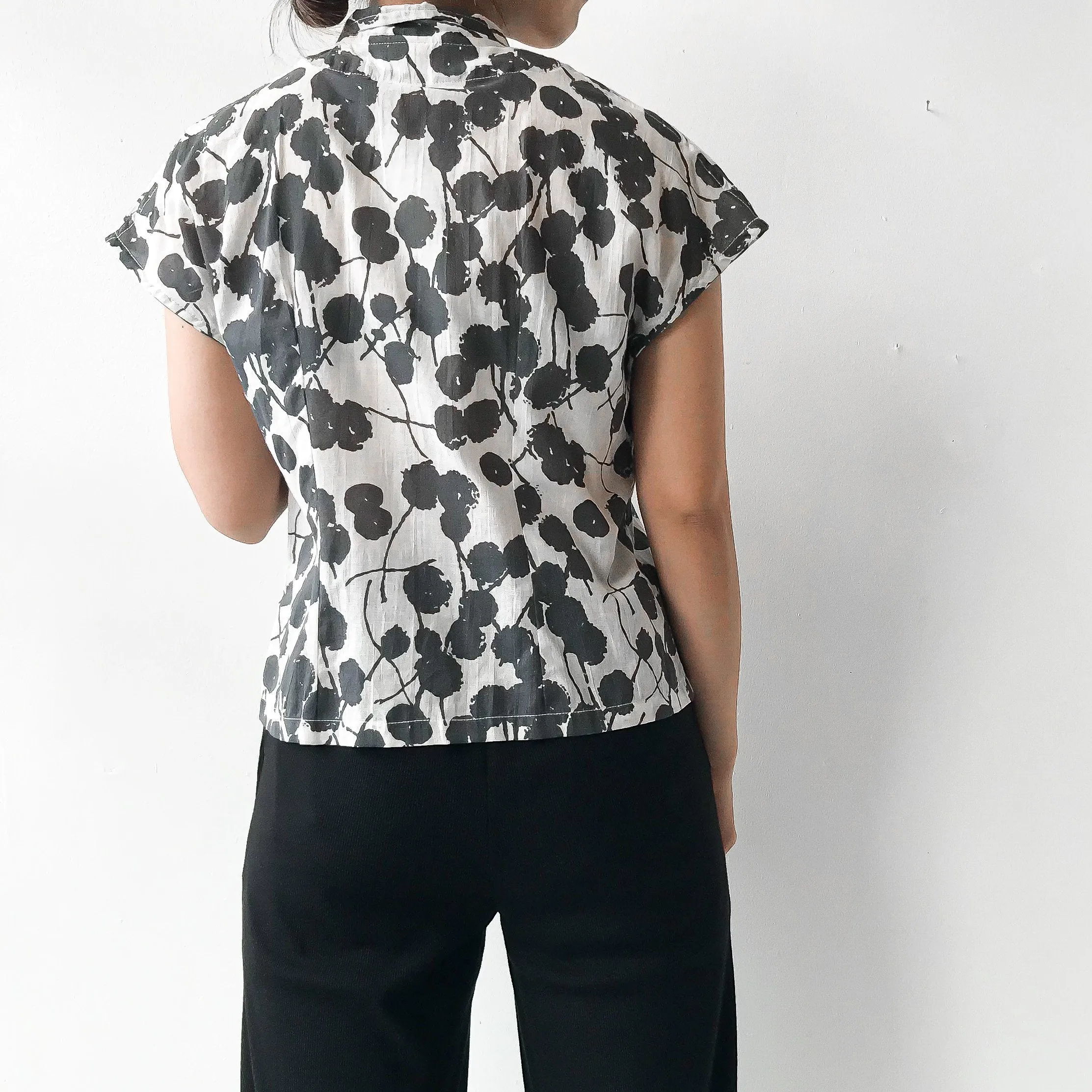 Sasaki Gallery | SSK 23A French Sleeve Blouse Floral